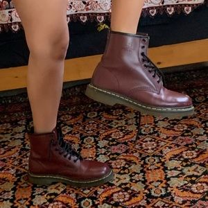 Women’s Doc Marten’s 1460 lace up boot